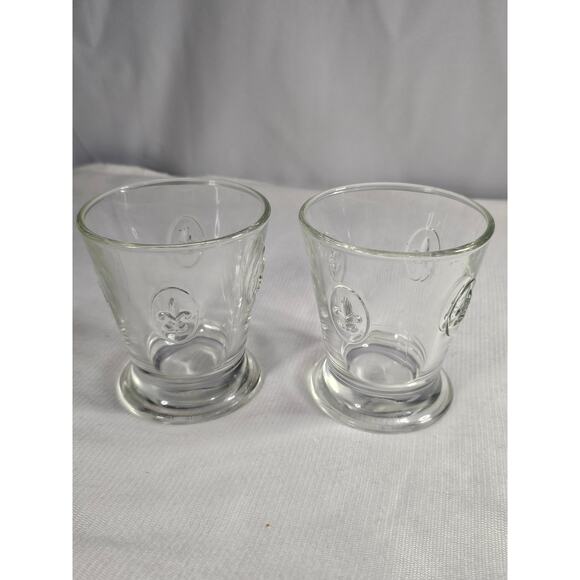 Fleur-de-Lis Embossed Clear Glasses - Set of 2 - Picture 8 of 8